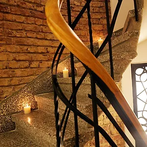 frida-suites.istanbul-turkeyhotels.com/